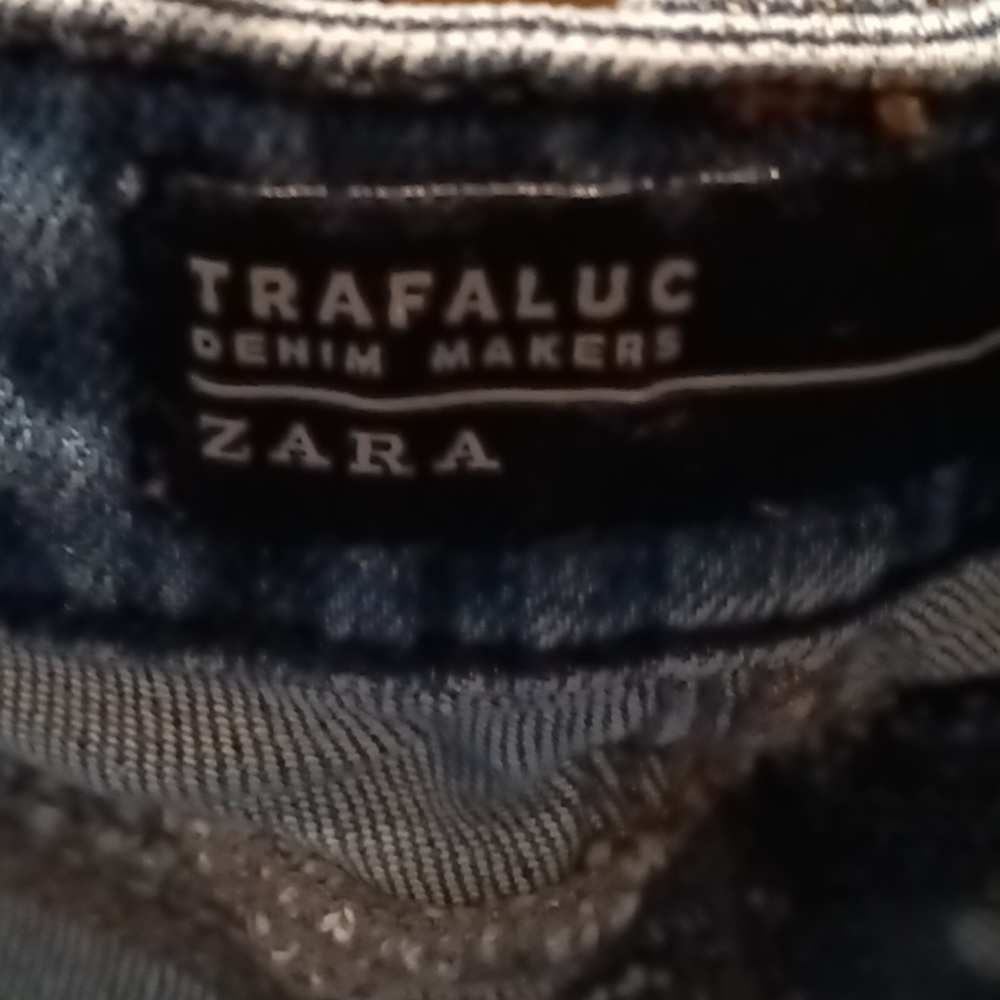 FINAL PRICE ZARA TRAFALUC ripped distressed blue jeans Size 8